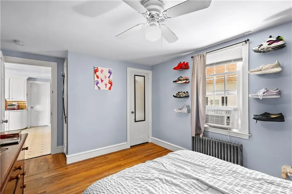 127 Gladstone Street Cranston RI 02920