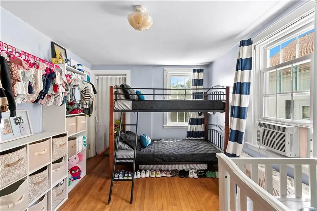 127 Gladstone Street Cranston RI 02920