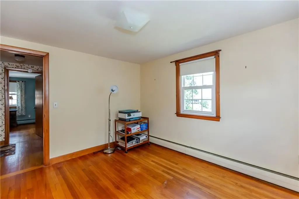 19 Longue Vue Avenue North Providence RI 02904