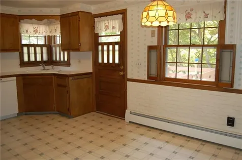 109 Suffolk Drive North Kingstown RI 02852