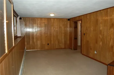 109 Suffolk Drive North Kingstown RI 02852