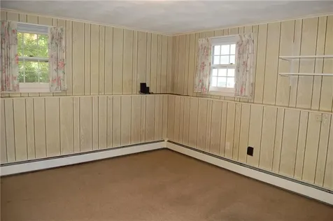 109 Suffolk Drive North Kingstown RI 02852