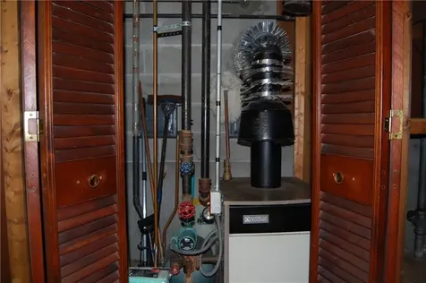 109 Suffolk Drive North Kingstown RI 02852