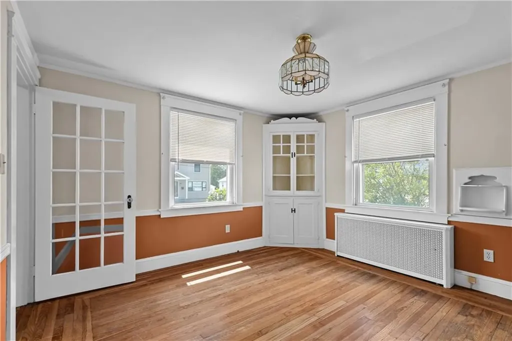 53 Admiral Kalbfus Road Newport RI 02840