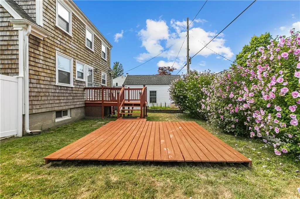 53 Admiral Kalbfus Road Newport RI 02840