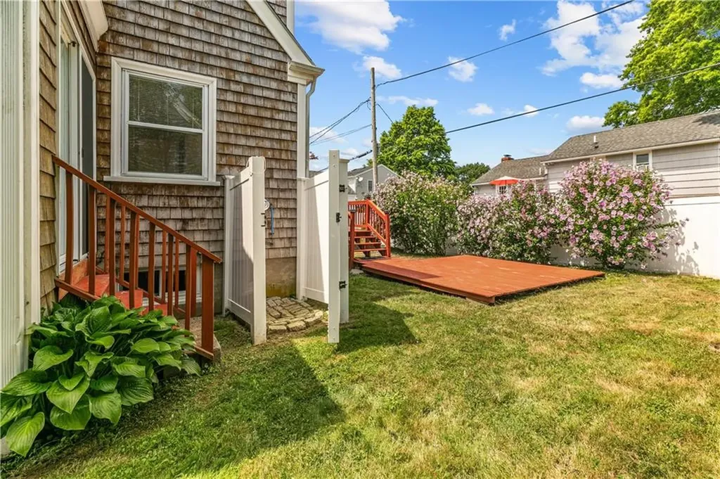 53 Admiral Kalbfus Road Newport RI 02840