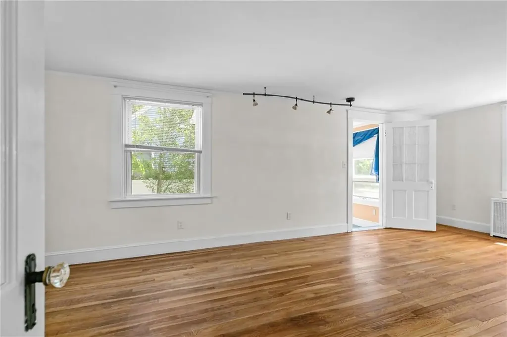 53 Admiral Kalbfus Road Newport RI 02840
