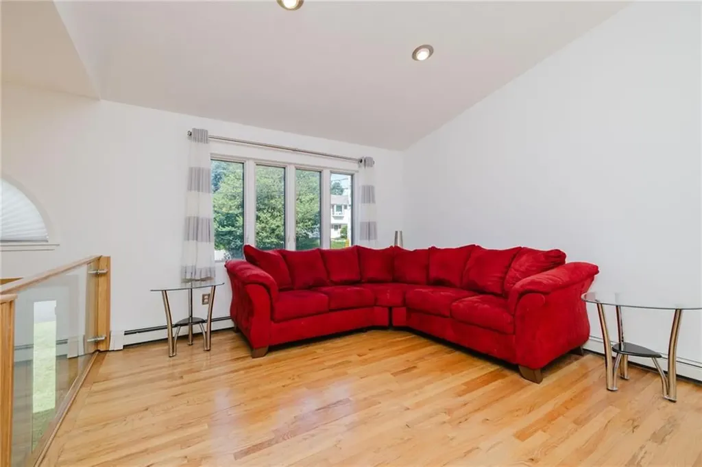 1 Lee Ann Drive Johnston RI 02919