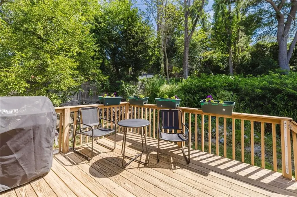 1 Lee Ann Drive Johnston RI 02919