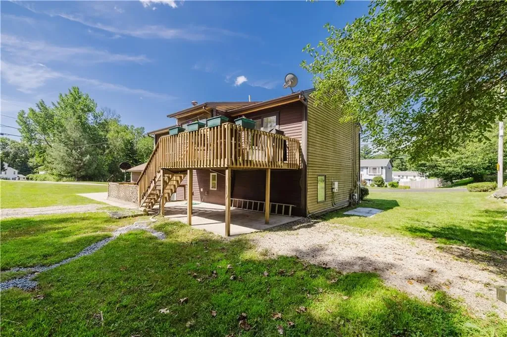 1 Lee Ann Drive Johnston RI 02919