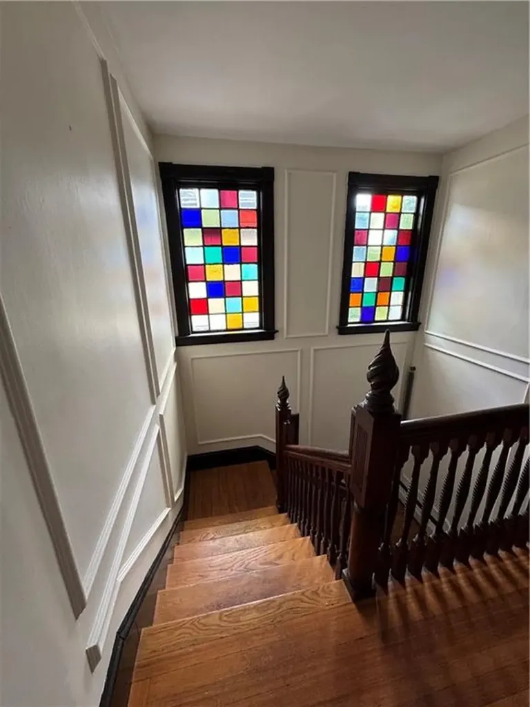 29 Powel Avenue Newport RI 02840