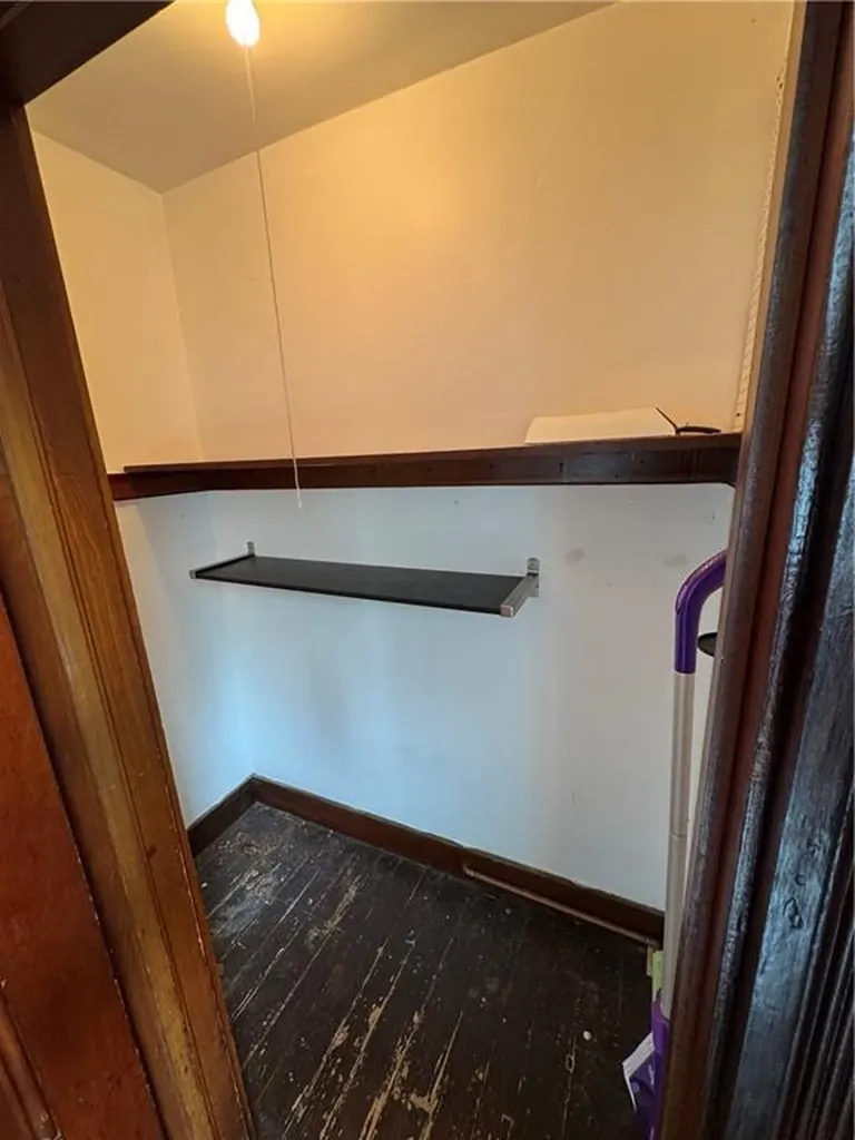 29 Powel Avenue Newport RI 02840
