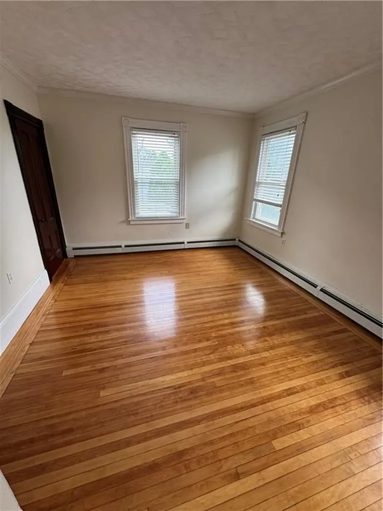 29 Powel Avenue Newport RI 02840