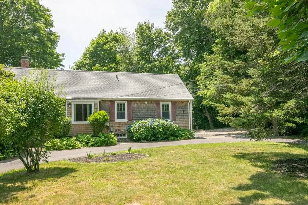 4 Harrison Lane Newport RI 02840