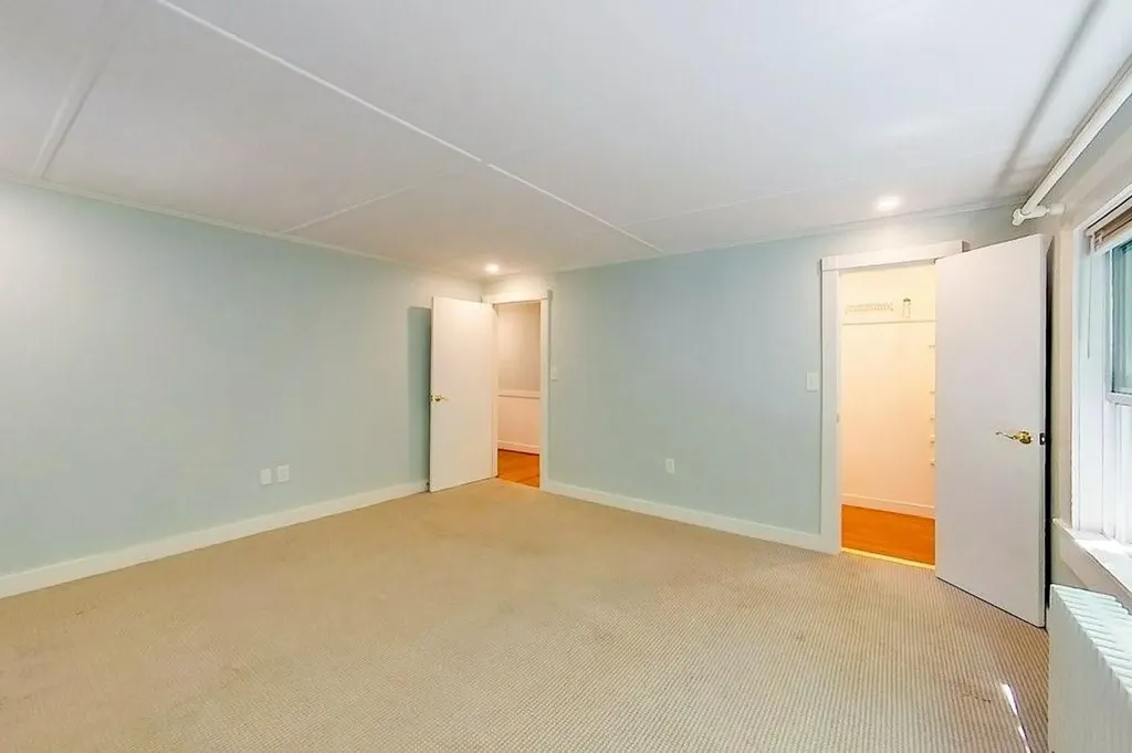 4 Harrison Lane Newport RI 02840