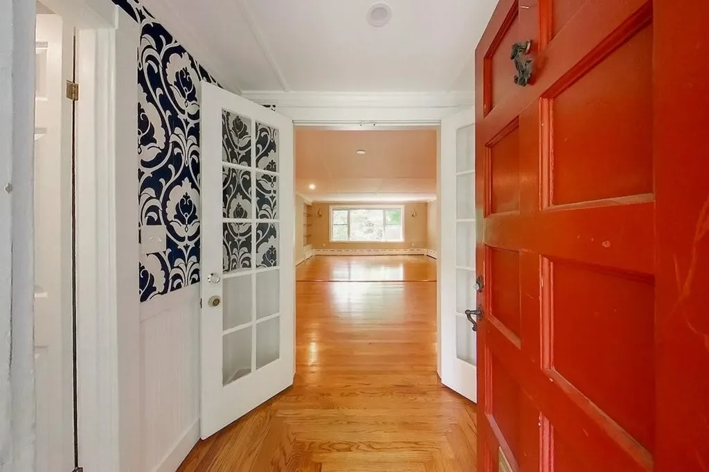 4 Harrison Lane Newport RI 02840