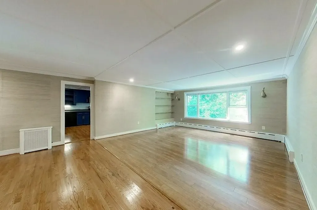 4 Harrison Lane Newport RI 02840