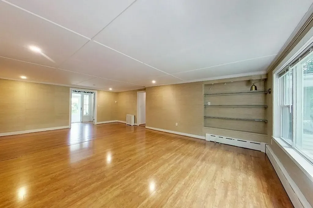 4 Harrison Lane Newport RI 02840