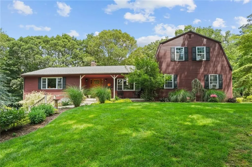 3 Cynthia Road Lincoln RI 02865
