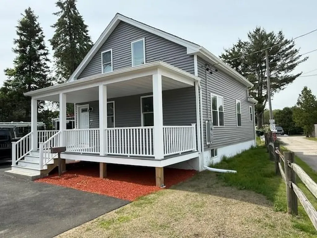 292 Main Avenue Warwick RI 02886
