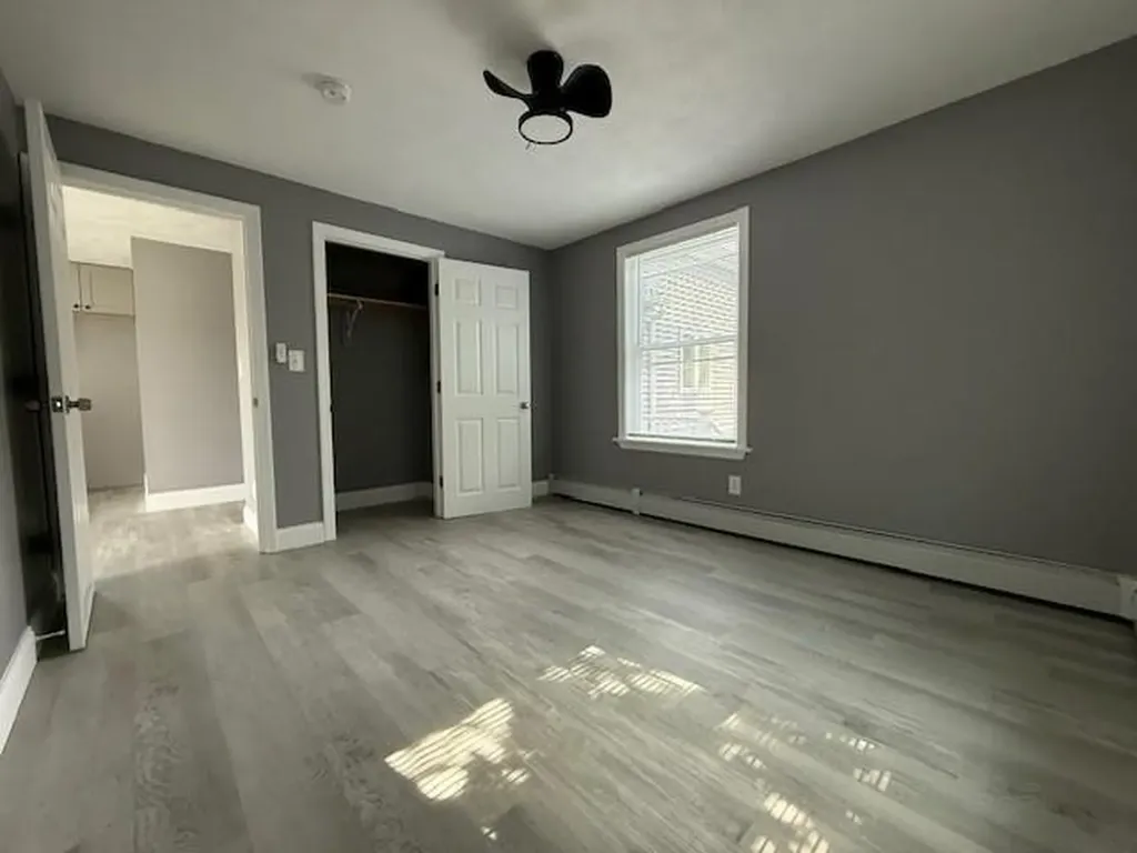 292 Main Avenue Warwick RI 02886