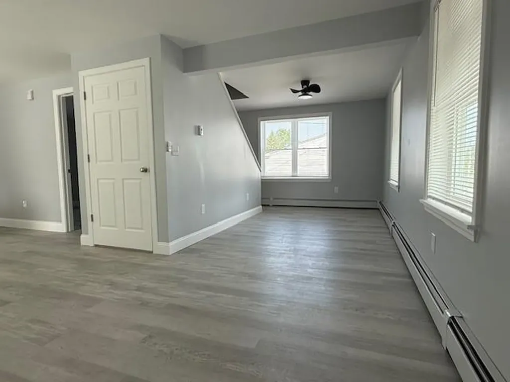 292 Main Avenue Warwick RI 02886