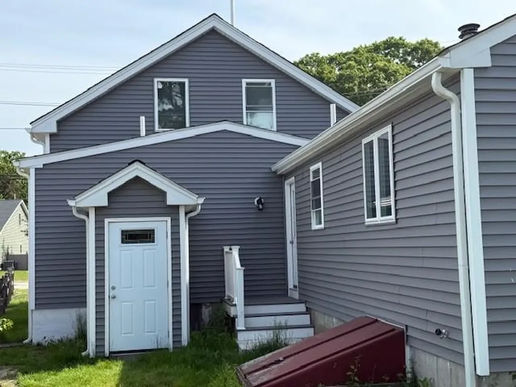 292 Main Avenue Warwick RI 02886