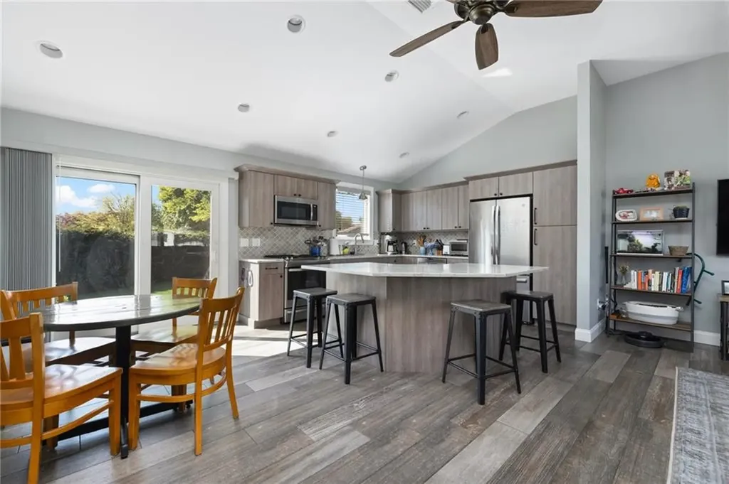 26 Leawood Drive Cranston RI 02920