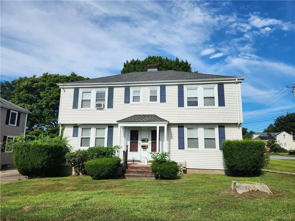 1 3 Shangri-la Lane Middletown RI 02842