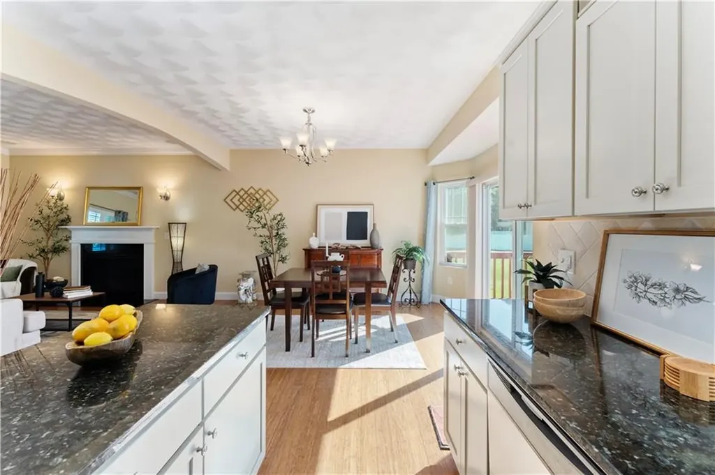 132 Julian Road Warwick RI 02889