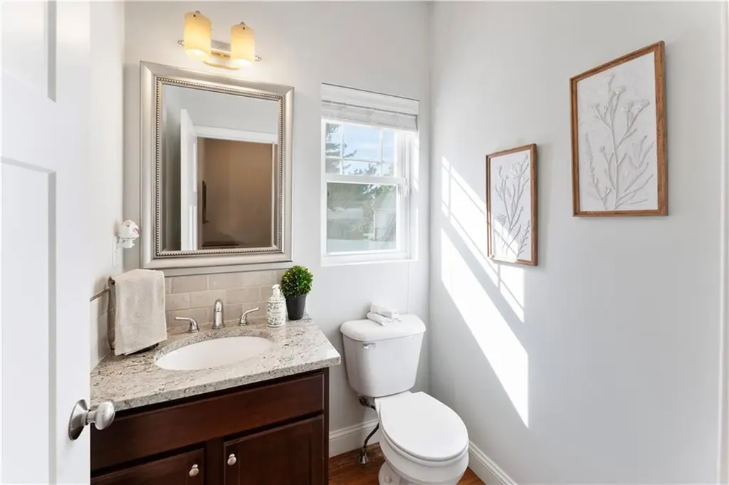 132 Julian Road Warwick RI 02889