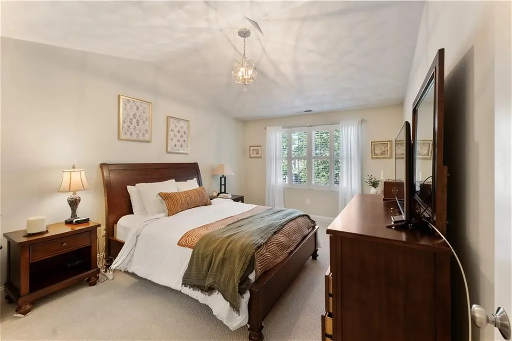 132 Julian Road Warwick RI 02889