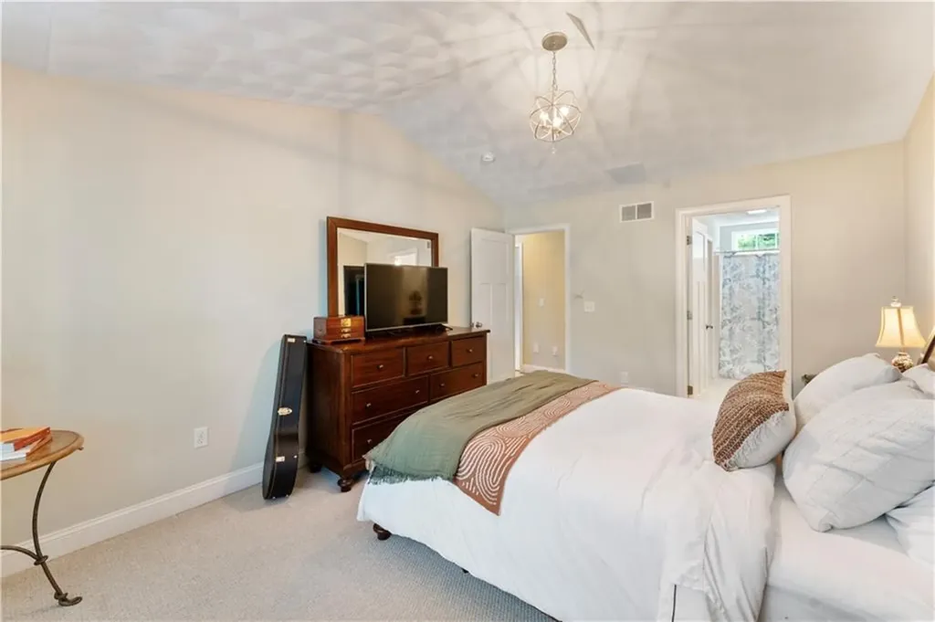 132 Julian Road Warwick RI 02889