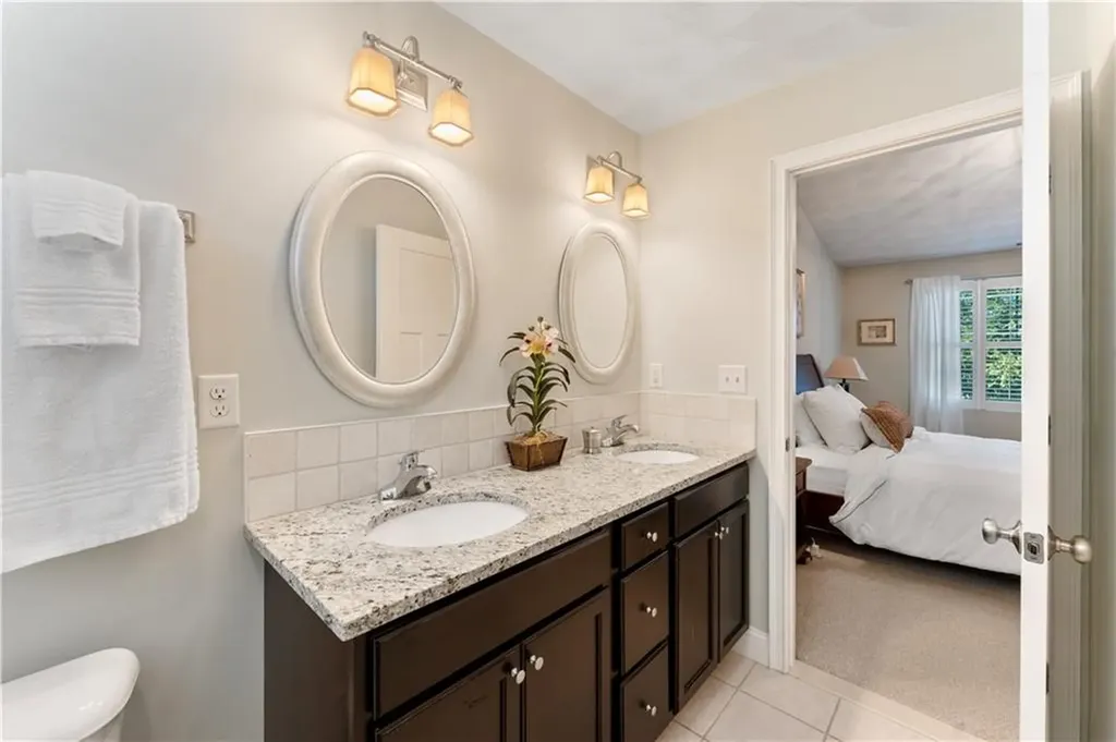 132 Julian Road Warwick RI 02889
