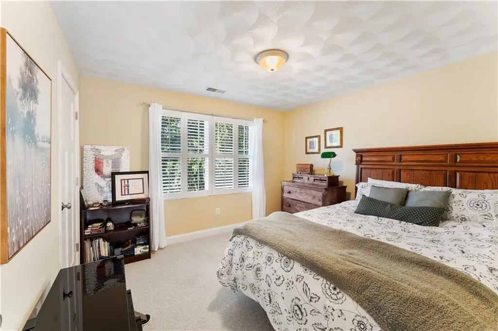 132 Julian Road Warwick RI 02889