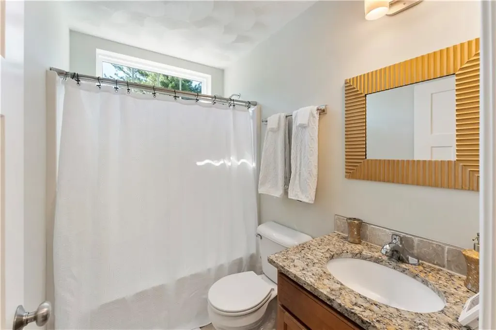 132 Julian Road Warwick RI 02889