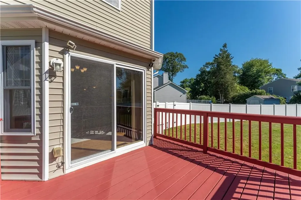 132 Julian Road Warwick RI 02889