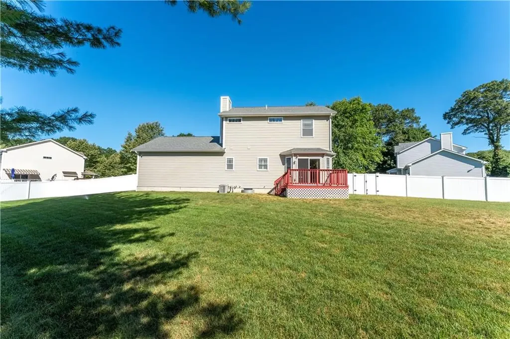 132 Julian Road Warwick RI 02889
