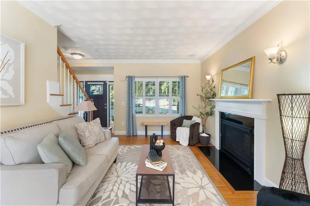 132 Julian Road Warwick RI 02889