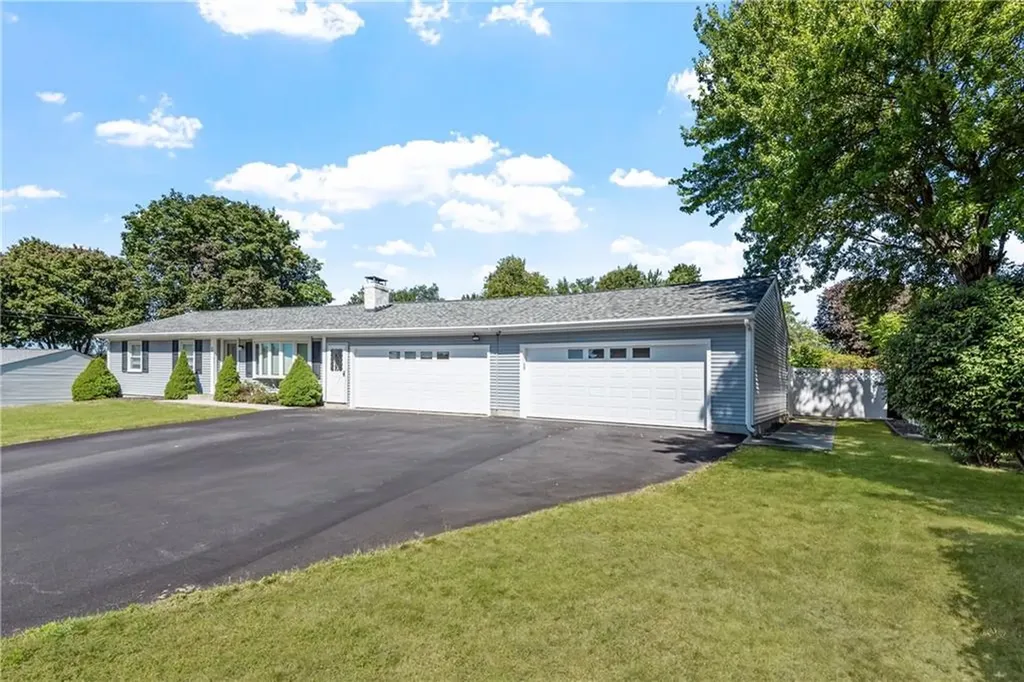 40 Murphy Drive Cumberland RI 02864