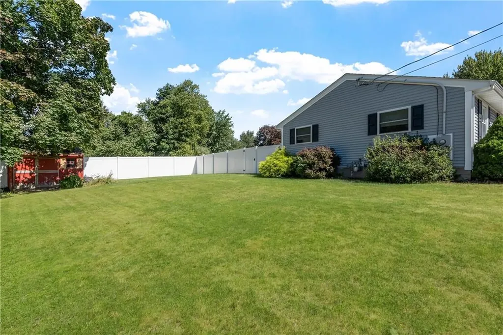 40 Murphy Drive Cumberland RI 02864