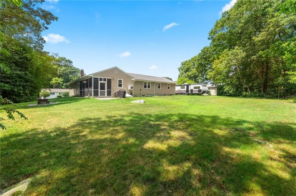 216 Cranston Street Woonsocket RI 02895