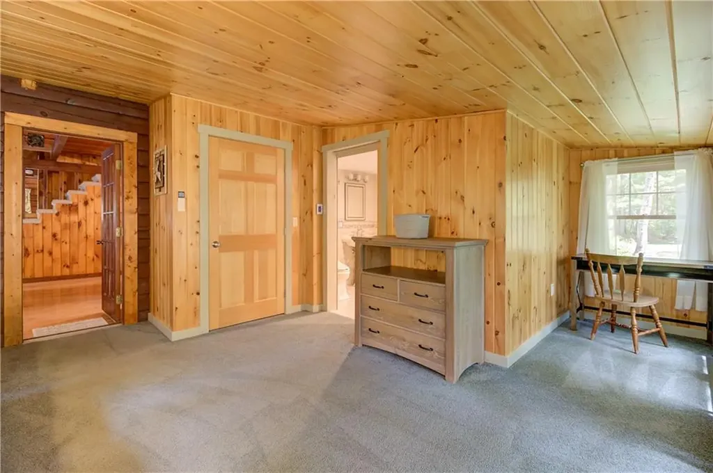 85 Plainfield Pike Foster RI 02825