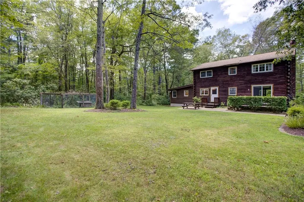 85 Plainfield Pike Foster RI 02825