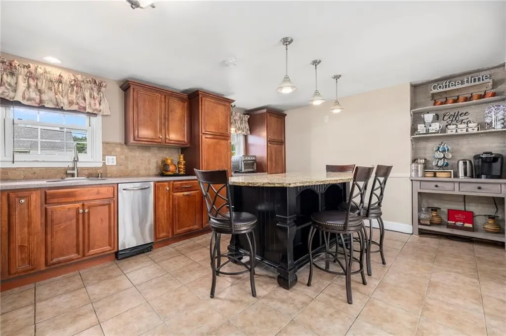 11 Nickerson Street Cranston RI 02910