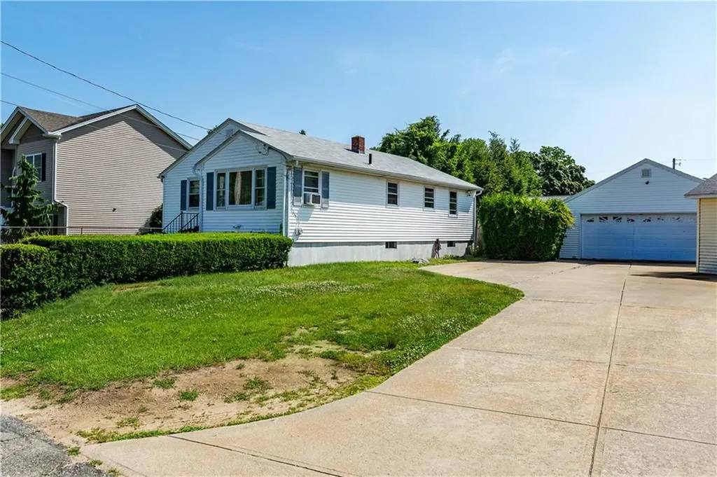 111 Belgium Street Cranston RI 02920