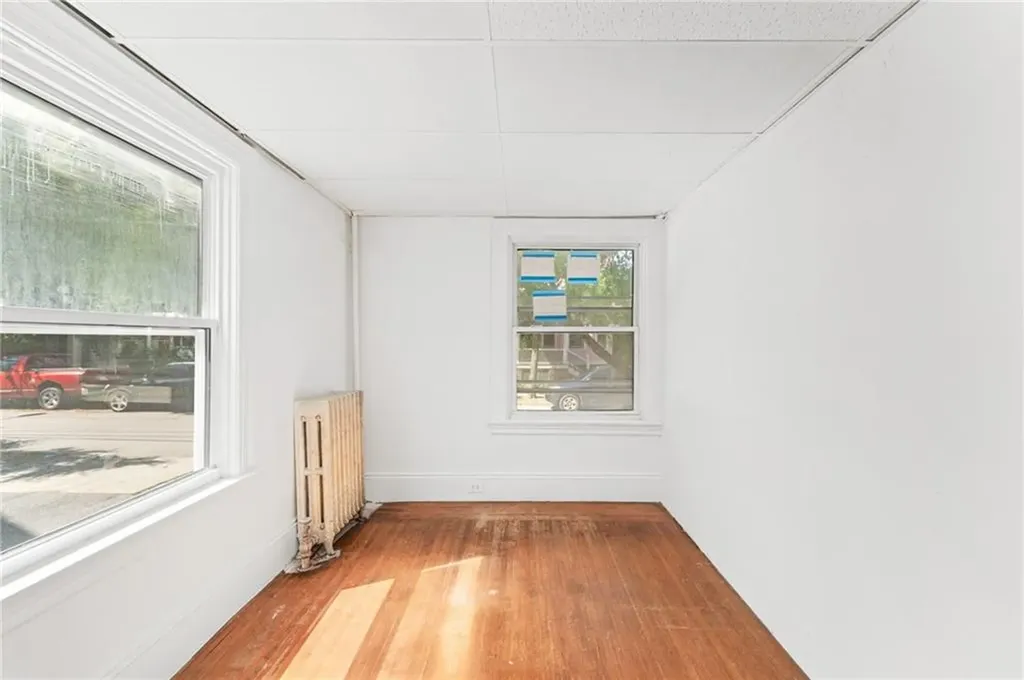 72 Whitmarsh Street Providence RI 02907