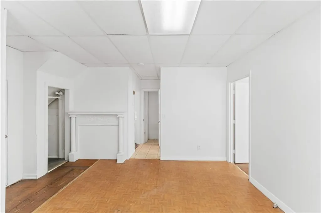 72 Whitmarsh Street Providence RI 02907