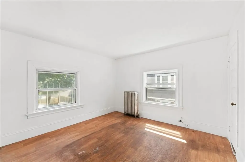 72 Whitmarsh Street Providence RI 02907