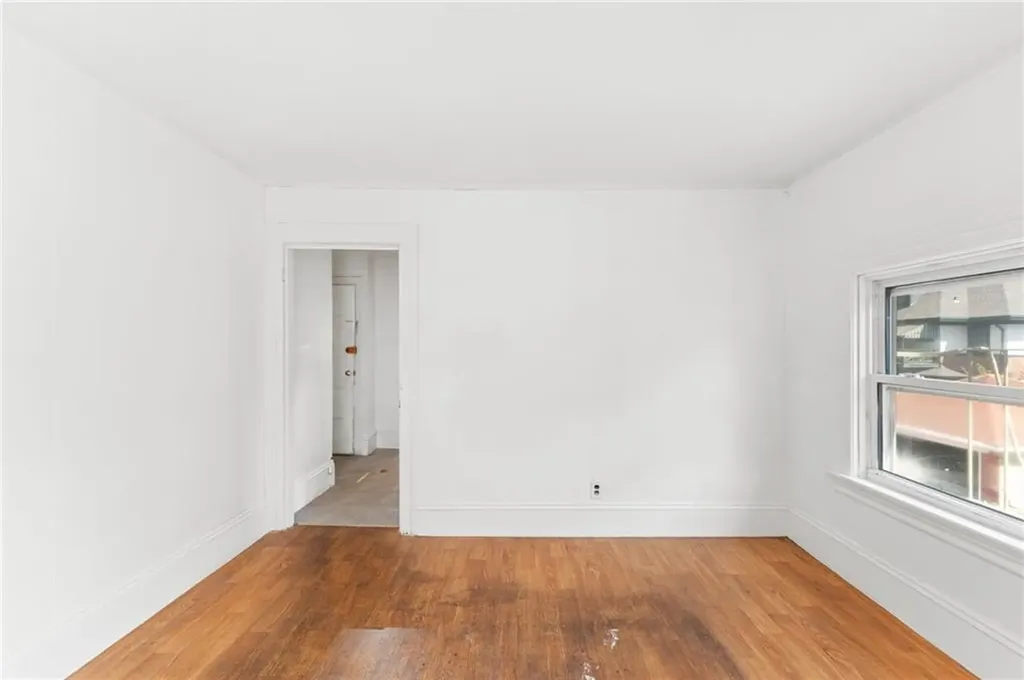 72 Whitmarsh Street Providence RI 02907